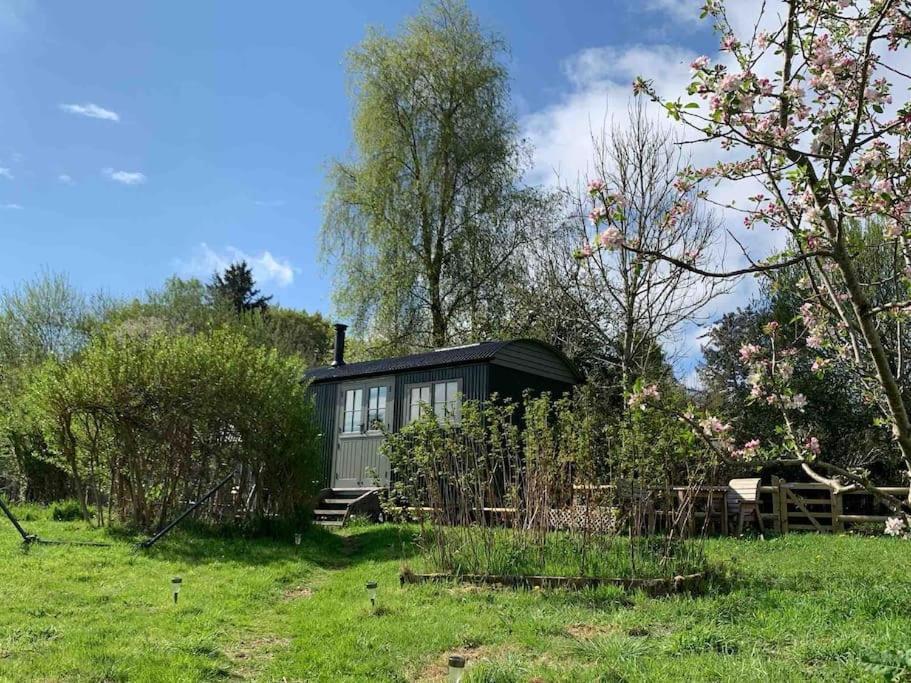 ניוטון אבוט Rushford Shepherd'S Hut מראה חיצוני תמונה